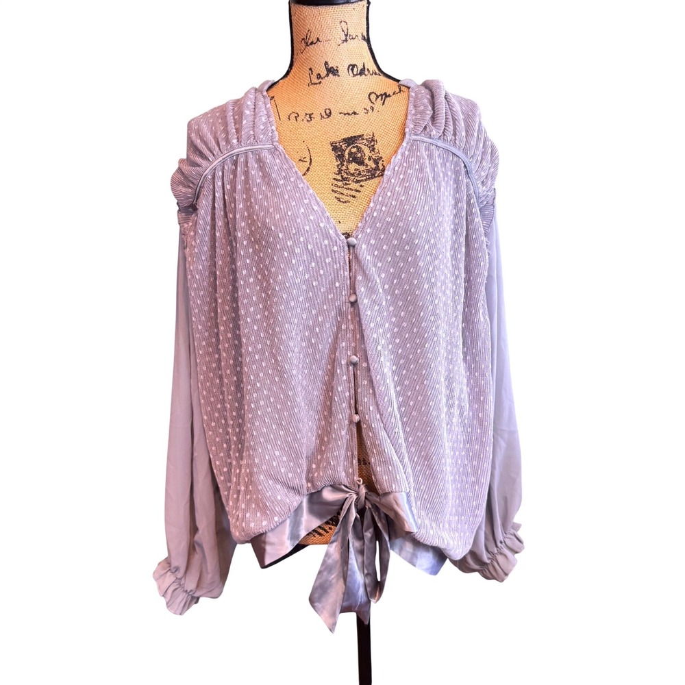 Gimmicks BKE Dusty Blue Swiss Dot Tie Front Blouse XL Long Balloon Sleeve Ruffle
